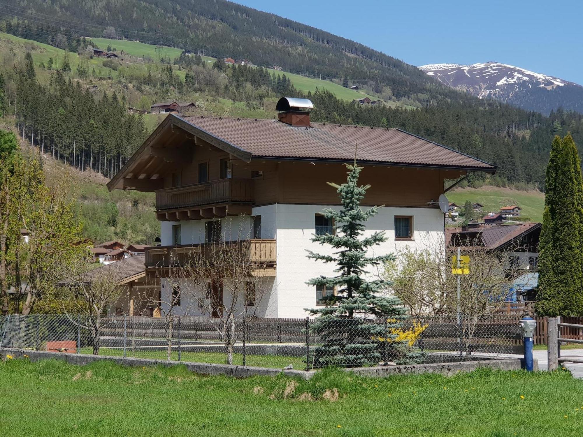 Apartment Johann In Wald Im Pinzgau With Balcony Exterior foto
